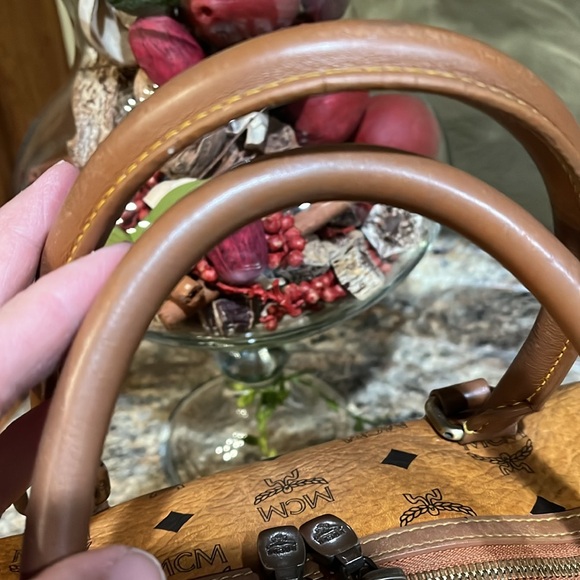 MCM Boston leather handbag - Picture 7 of 10